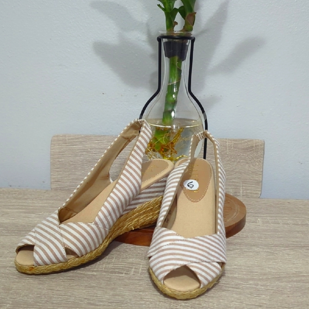 RALPH LAUREN CASSARA Striped Espadrille Wedge Sandals Size 6